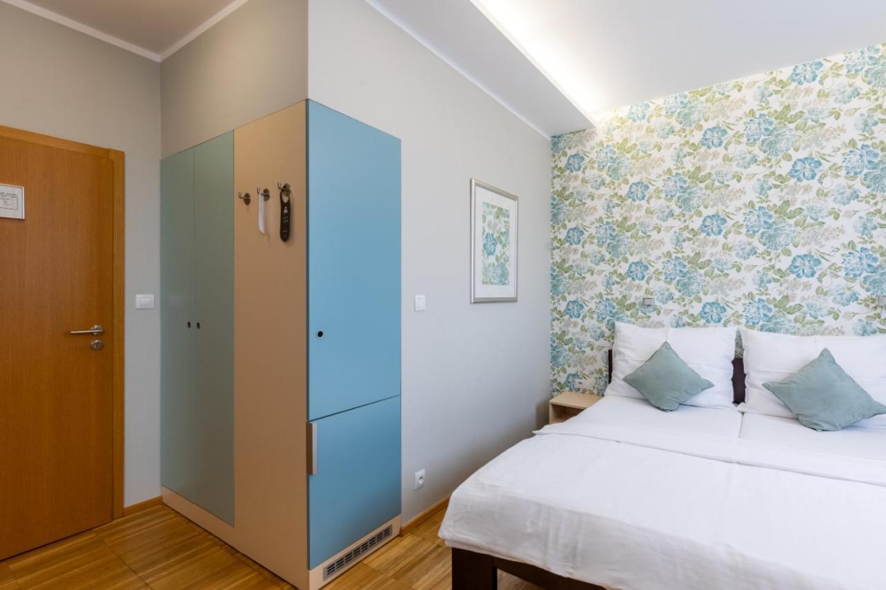 Valašské Meziříčí Hotel Abacie & Wellness מראה חיצוני תמונה