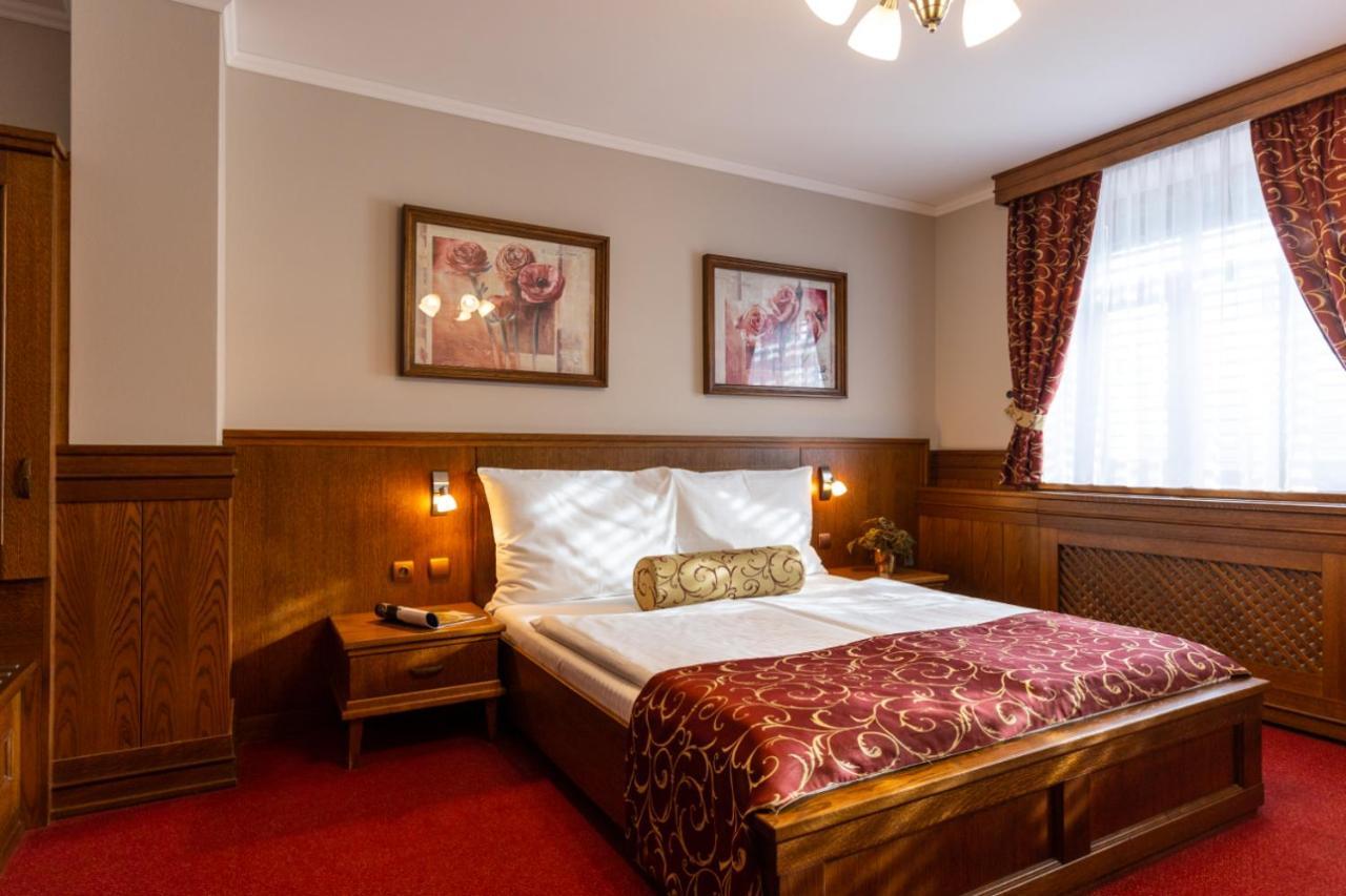 Valašské Meziříčí Hotel Abacie & Wellness מראה חיצוני תמונה