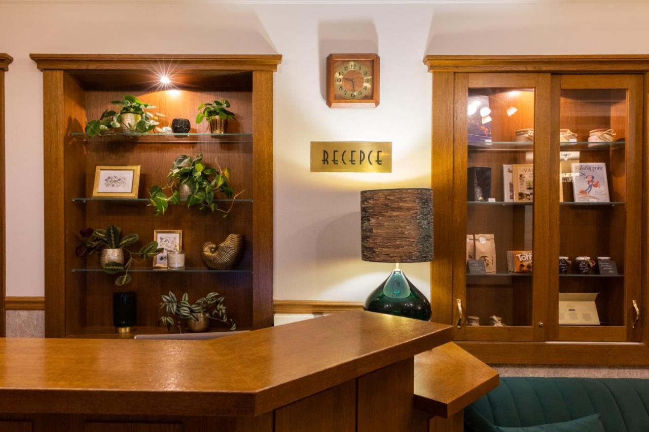 Valašské Meziříčí Hotel Abacie & Wellness מראה חיצוני תמונה