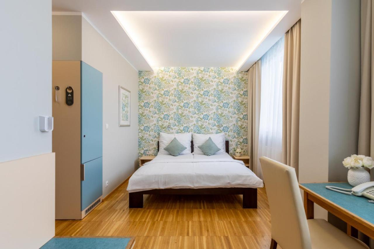 Valašské Meziříčí Hotel Abacie & Wellness מראה חיצוני תמונה
