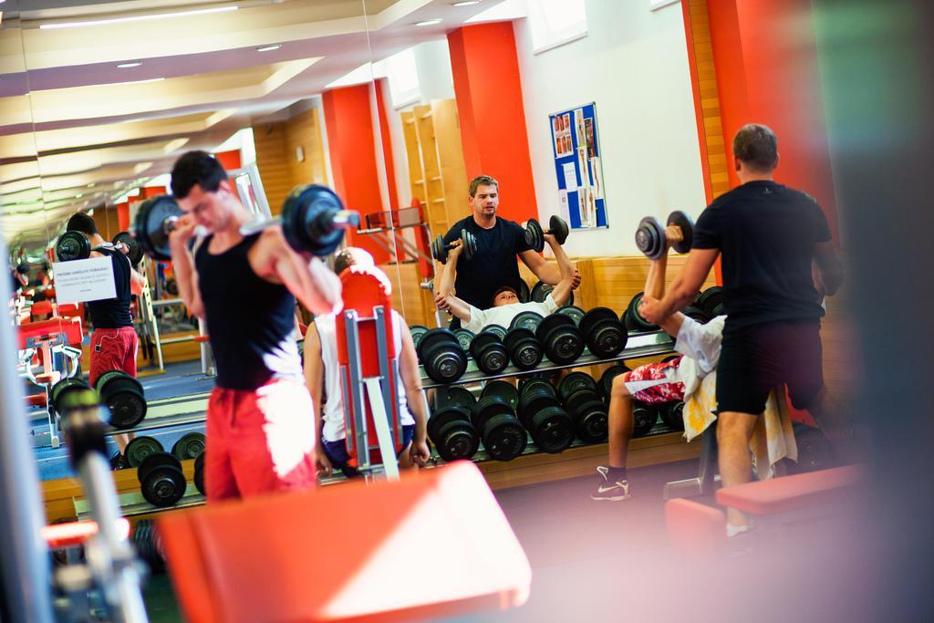 Valašské Meziříčí Hotel Abacie & Wellness מראה חיצוני תמונה